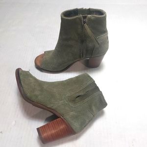 TOMS Majorca Peeptoe Booties Size 5.5M Women's Green.